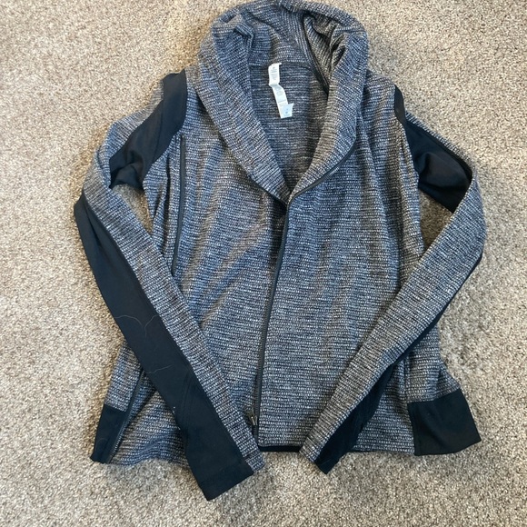 Lululemon zip up. - Picture 1 of 1